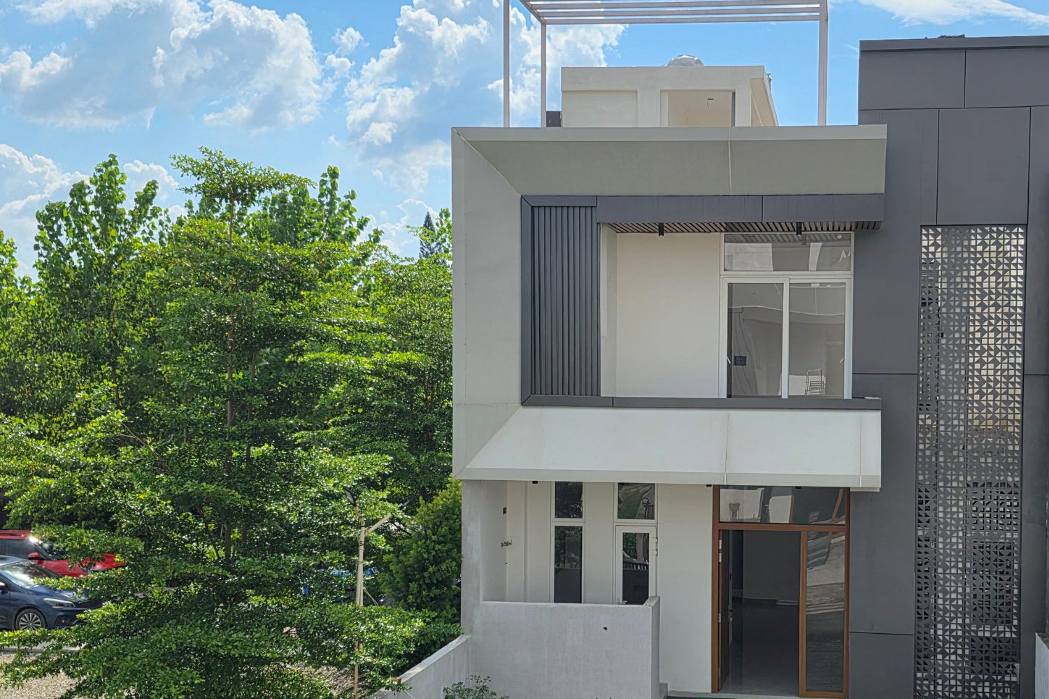 slider image